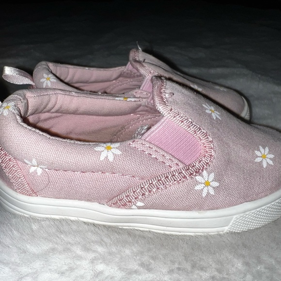 Size 6 - Picture 3 of 3